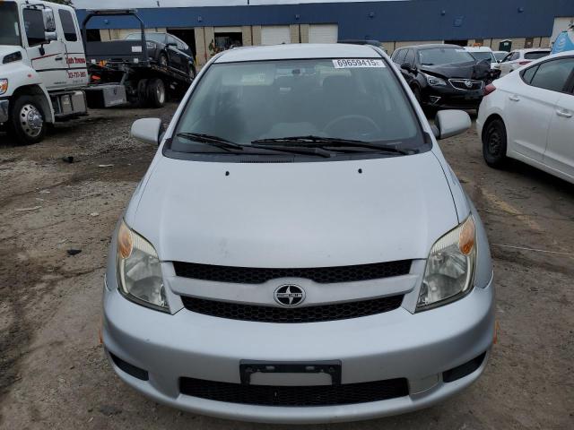 JTKKT624865001324 - 2006 TOYOTA SCION XA SILVER photo 5
