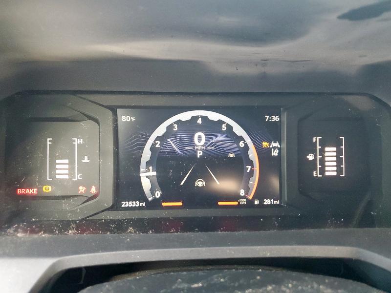 3TYJDAHN8RT003810 - 2024 TOYOTA TACOMA XTRACAB WHITE photo 9