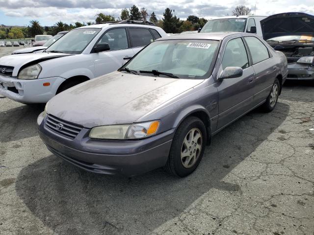 JT2BF28K5X0228944 - 1999 TOYOTA CAMRY LE GRAY photo 1