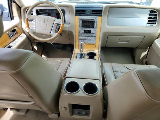 5LMFU28597LJ06457 - 2007 LINCOLN NAVIGATOR 米色 照片 8