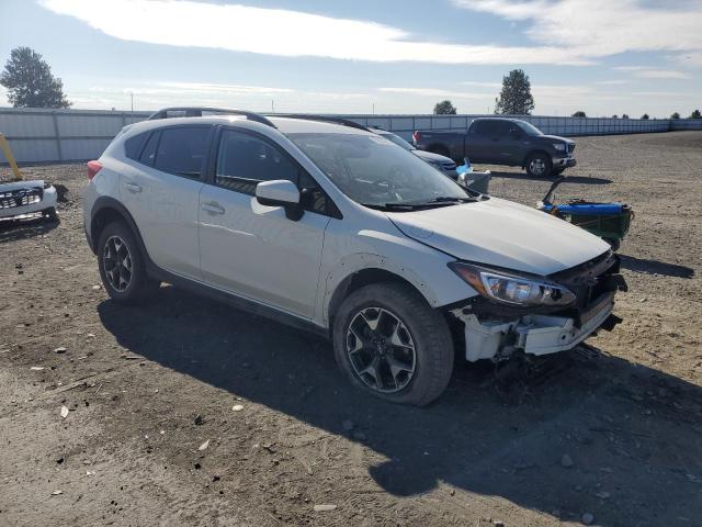 JF2GTAPC7L8233098 - 2020 SUBARU CROSSTREK PREMIUM WHITE photo 4