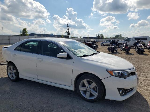 4T1BF1FK9CU125562 - 2012 TOYOTA CAMRY BASE WHITE photo 4