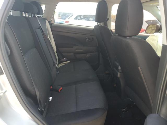 JA4AR3AU6LU025523 - 2020 MITSUBISHI OUTLANDER SPORT ES Արծաթագույն լուսանկար 11