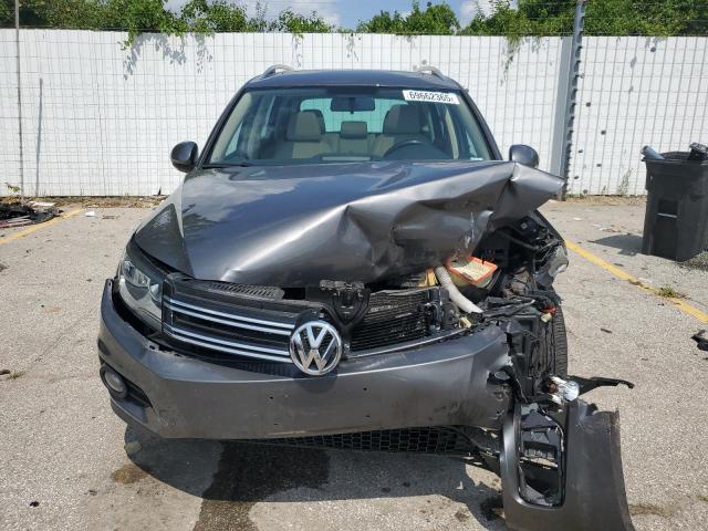WVGAV7AX0CW005559 - 2012 VOLKSWAGEN TIGUAN S 灰色 照片 5