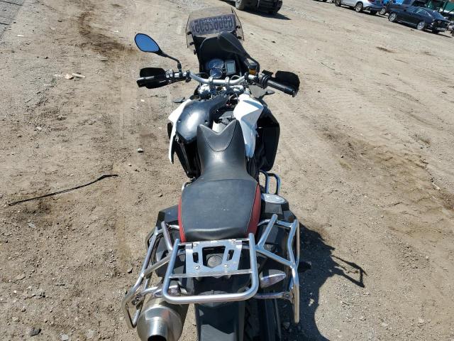 WB10B1507FZ493637 - 2015 BMW F800 GS ADVENTURE 双色 照片 6