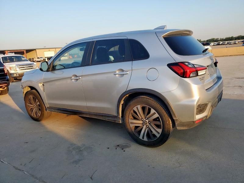 JA4AR3AU7LU005202 - 2020 MITSUBISHI OUTLANDER ES SILVER photo 2