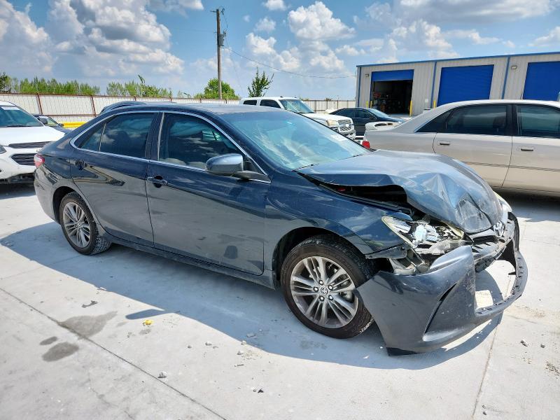 4T1BF1FK2GU551082 - 2016 TOYOTA CAMRY LE BLACK photo 4