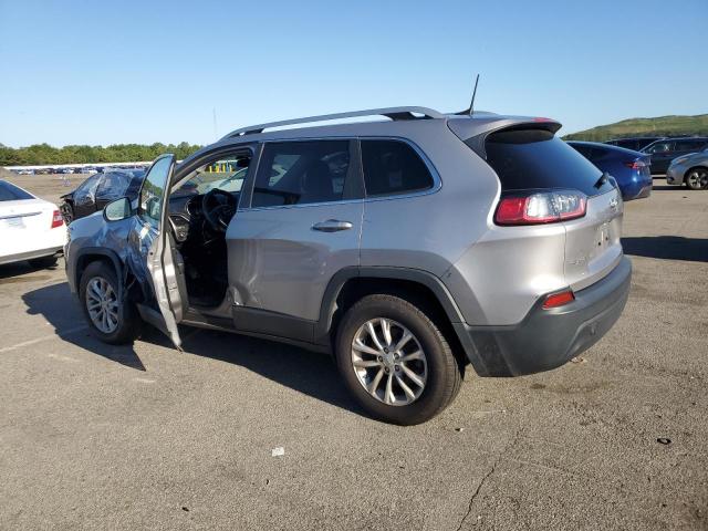 1C4PJMCB1KD299851 - 2019 JEEP CHEROKEE LATITUDE SILVER photo 2