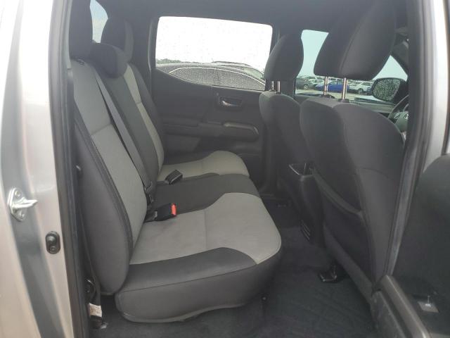 3TYCZ5AN7NT104049 - 2022 TOYOTA TACOMA DOUBLE CAB 银色 照片 10