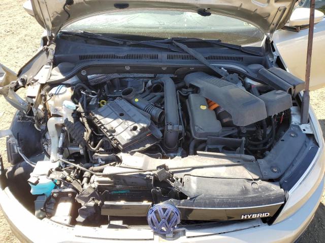 3VW637AJ6DM245046 - 2013 VOLKSWAGEN JETTA HYBRID SILVER photo 11