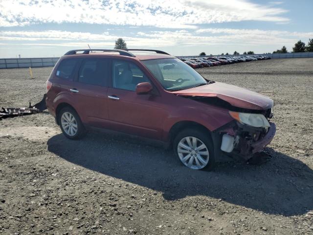 JF2SHADC8BH747136 - 2011 SUBARU FORESTER 2.5X PREMIUM RED photo 4