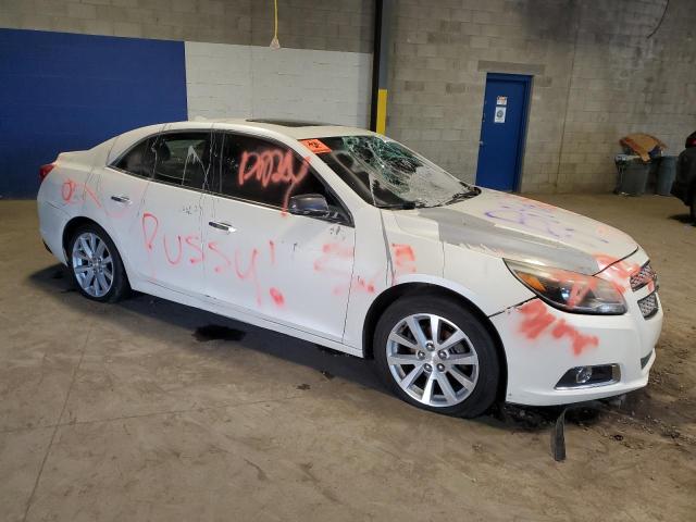 1G11H5SAXDF263494 - 2013 CHEVROLET MALIBU LTZ WHITE photo 4