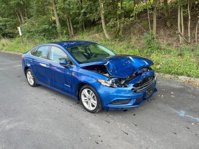 3FA6P0UU3JR122894 - 2018 FORD FUSION S HYBRID BLUE photo 1