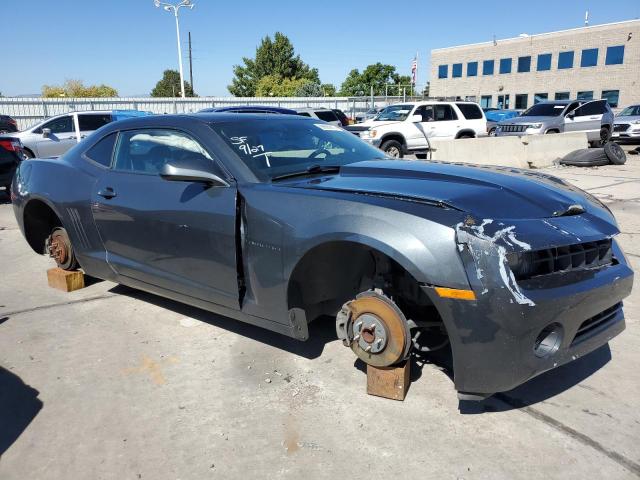 2G1FA1E36D9136170 - 2013 CHEVROLET CAMARO LS GRAY photo 4