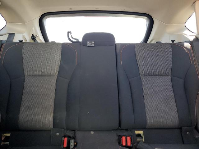 JF2GTABC4JH338296 - 2018 SUBARU CROSSTREK PREMIUM 银色 照片 10