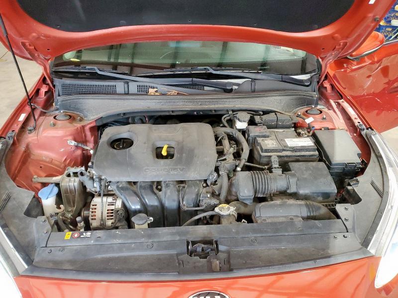 3KPF54AD2KE060442 - 2019 KIA FORTE EX ნარინჯისფერი ფოტო 11