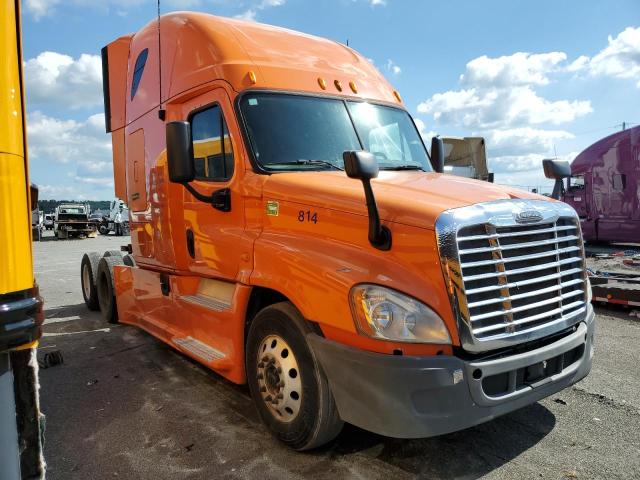 2013 FREIGHTLINER CASCADIA 1, 