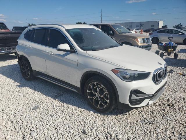 WBXJG9C00L3L84951 - 2020 BMW X1 XDRIVE28I WHITE photo 4