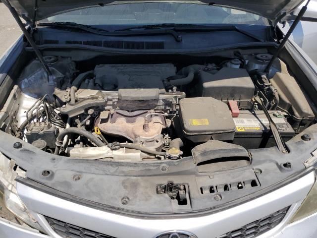 4T1BF1FK9CU065556 - 2012 TOYOTA CAMRY BASE ვერცხლისფერი ფოტო 11