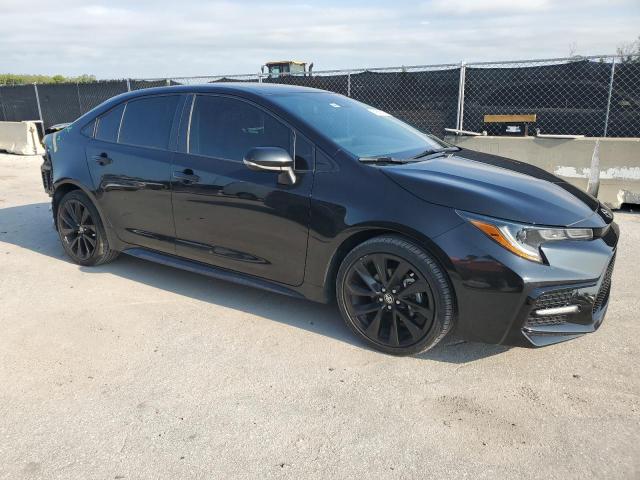 5YFS4MCE3NP115555 - 2022 TOYOTA COROLLA SE BLACK photo 4