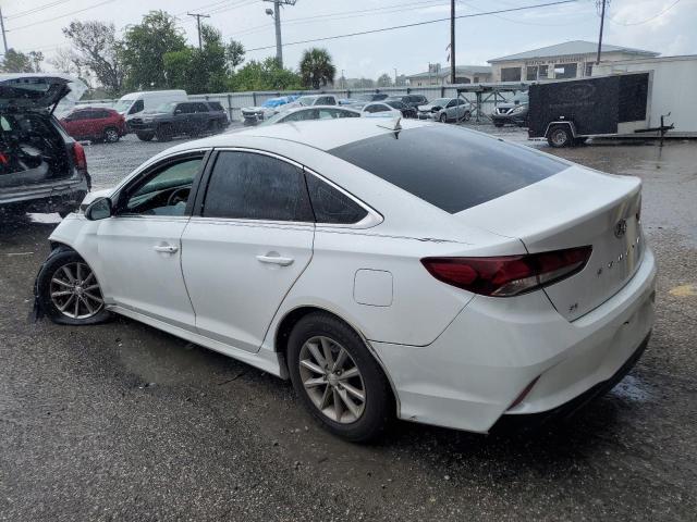 5NPE24AF6KH750891 - 2019 HYUNDAI SONATA SE WHITE photo 2