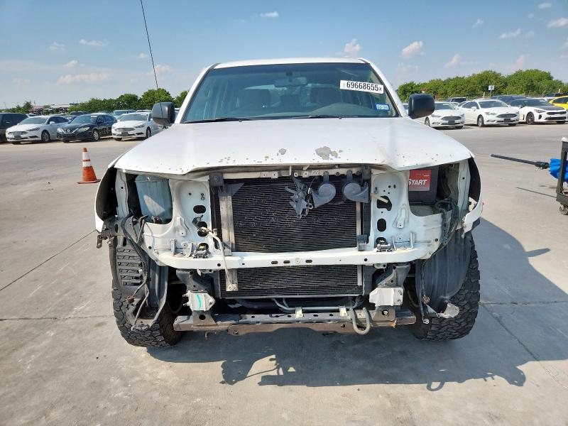 5TEJU62NX7Z376770 - 2007 TOYOTA TACOMA DOUBLE CAB PRERUNNER WHITE photo 5
