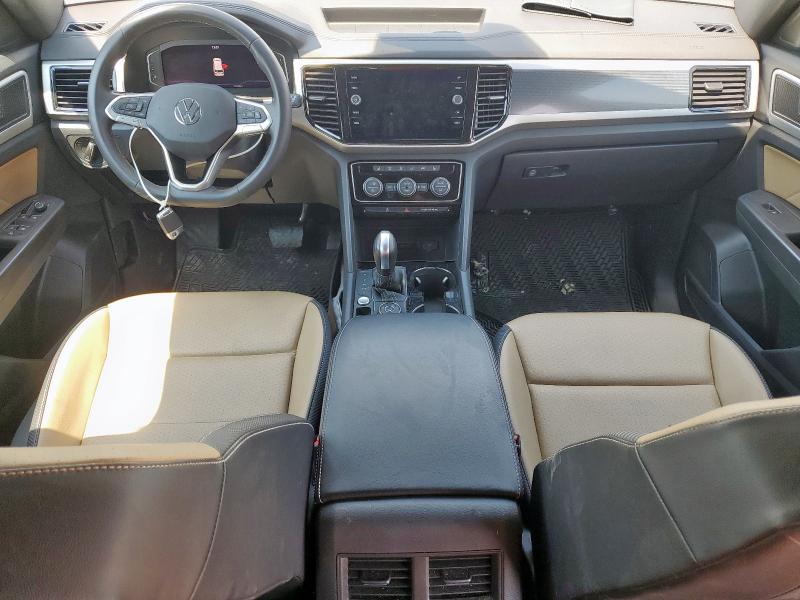 1V2HE2CA3NC230589 - 2022 VOLK ATLAS CROSS SPORT SE WHITE photo 8