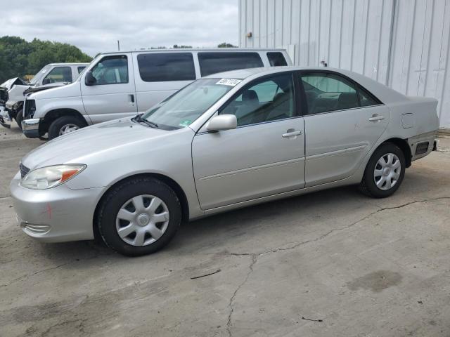 2004 TOYOTA CAMRY LE, 