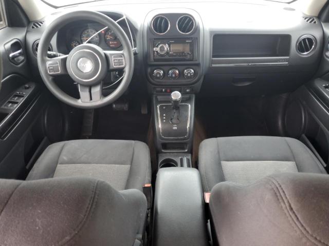 1C4NJPBA3FD164135 - 2015 JEEP PATRIOT SPORT 灰色 照片 8