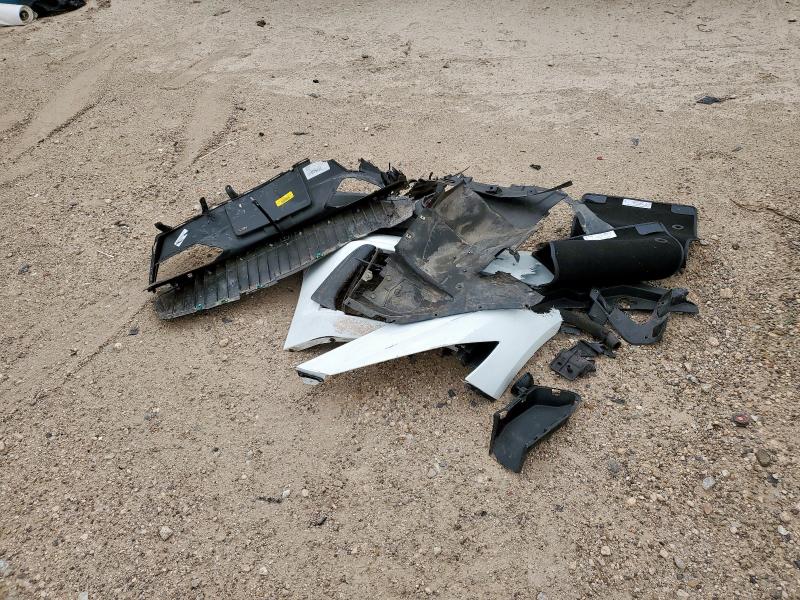 1G1YA2D48R5122168 - 2024 CHEVROLET CORVETTE STINGRAY 1LT WHITE photo 12