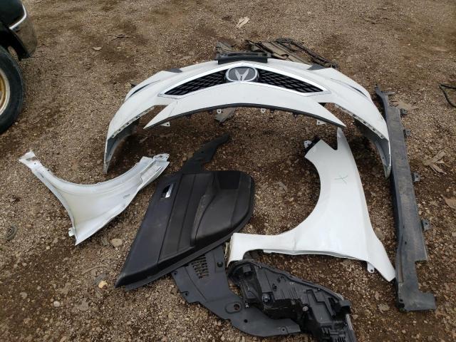 19UDE2F30LA009068 - 2020 ACURA ILX WHITE photo 12