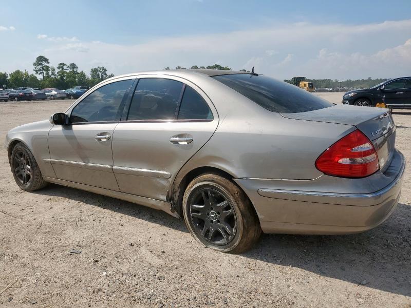 WDBUF65J34A582808 - 2004 MERCEDES-BENZ E 320 棕色 照片 2