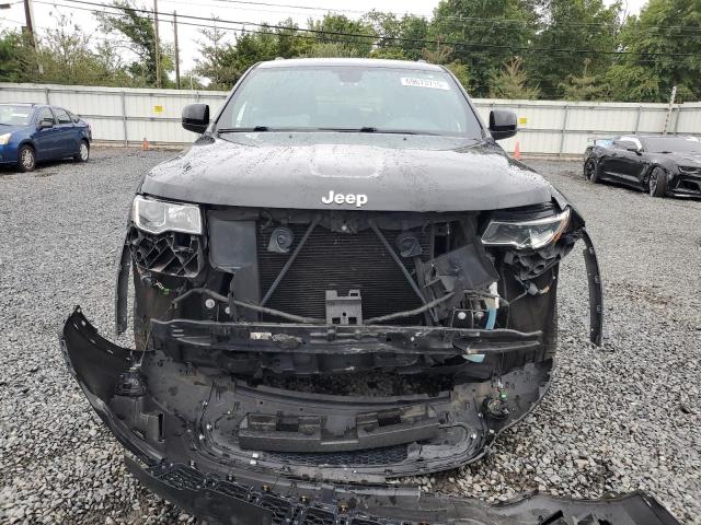 1C4RJFAG0JC241088 - 2018 JEEP GRAND CHER LAREDO Schwarz Foto 5