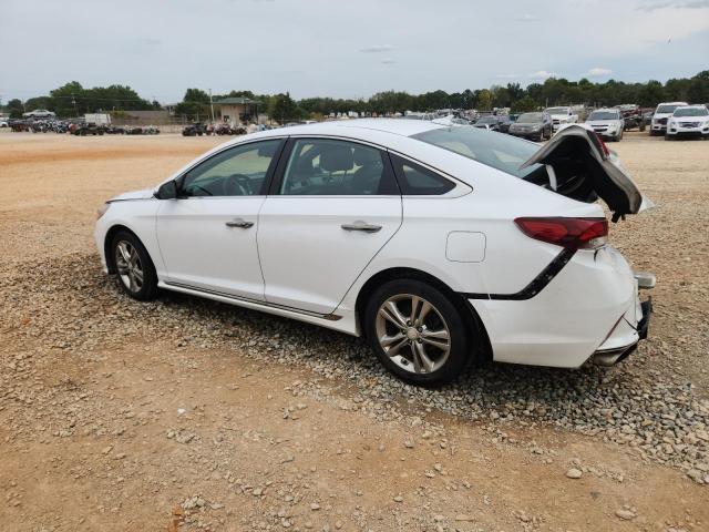 5NPE34AF0KH813948 - 2019 HYUNDAI SONATA LIMITED WHITE photo 2
