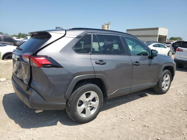2T3P1RFV8KW054843 - 2019 TOYOTA RAV4 XLE GRAY photo 3