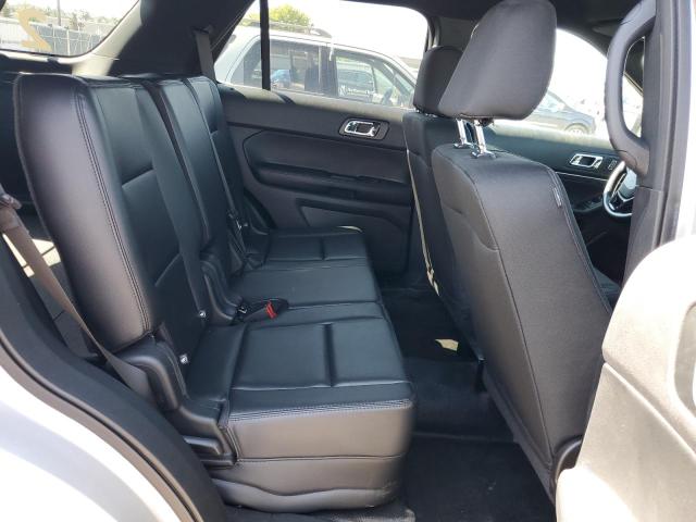 1FM5K8AR4JGA46544 - 2018 FORD EXPLORER POLICE INTERCEPTOR 银色 照片 11