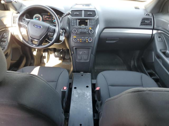 1FM5K8AR4JGA46544 - 2018 FORD EXPLORER POLICE INTERCEPTOR 银色 照片 8