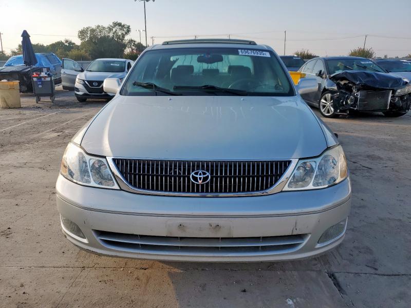 4T1BF28B62U204902 - 2002 TOYOTA AVALON XL SILVER photo 5