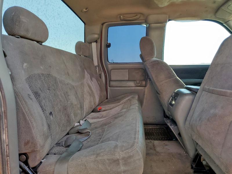 1GCEC19T9YE303681 - 2000 CHEVROLET SILVERADO C1500 红色 照片 10