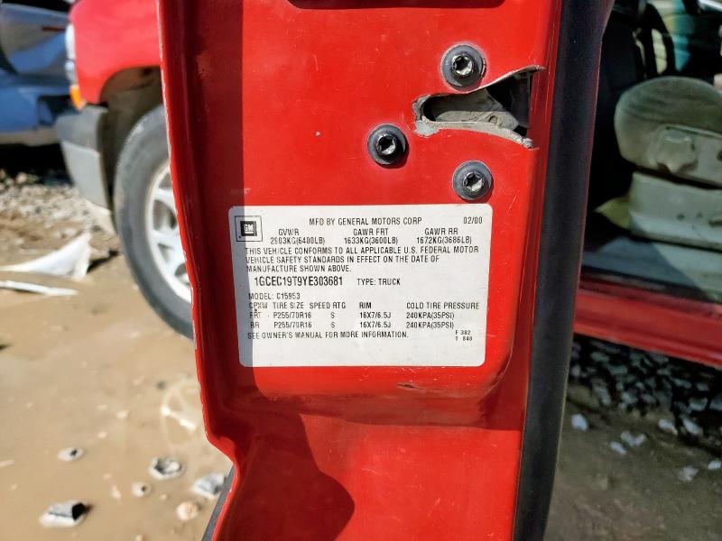 1GCEC19T9YE303681 - 2000 CHEVROLET SILVERADO C1500 红色 照片 12