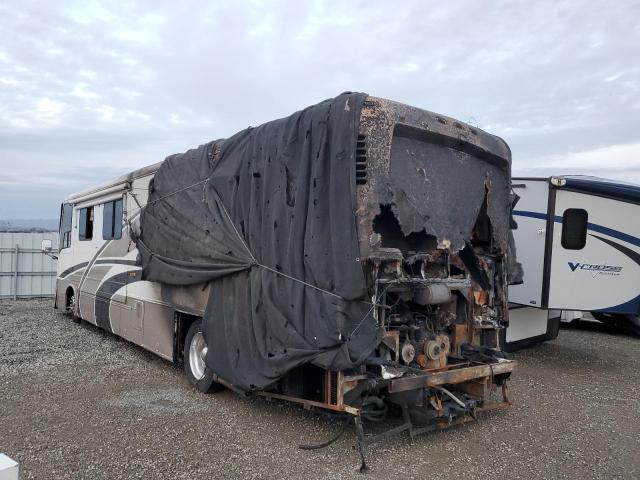 4VZBN2497YC035738 - 2000 MOUN MOTOR HOME TWO TONE photo 3