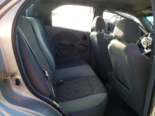 KL1TD526X5B391435 - 2005 CHEVROLET AVEO BASE SILVER photo 10