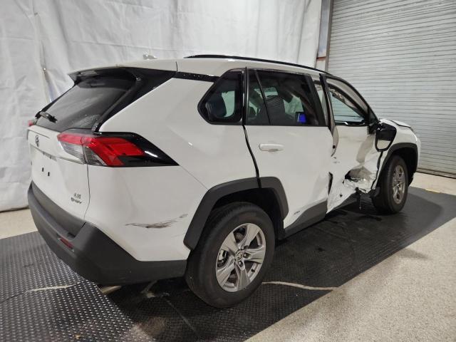 4T3MWRFV7SU169180 - 2025 TOYOTA RAV4 LE 白色 照片 3