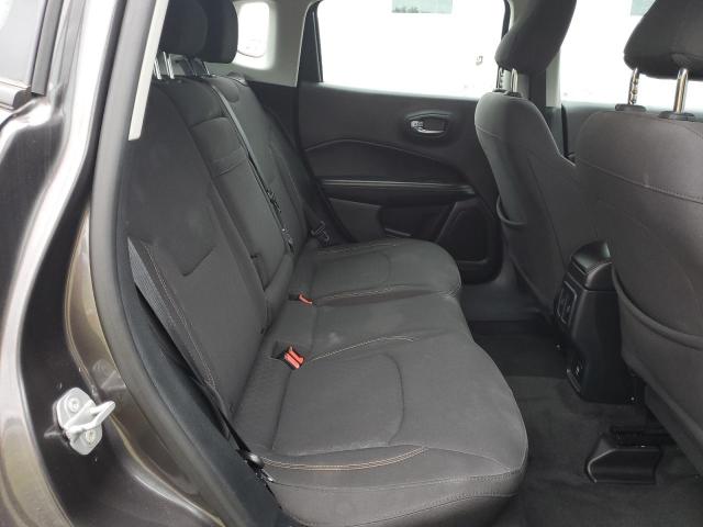3C4NJDAB5JT146215 - 2018 JEEP COMPASS SPORT Grau Foto 11