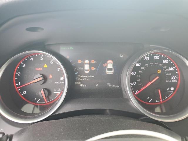 4T1B61HK0JU027305 - 2018 TOYOTA CAMRY XSE WHITE photo 9