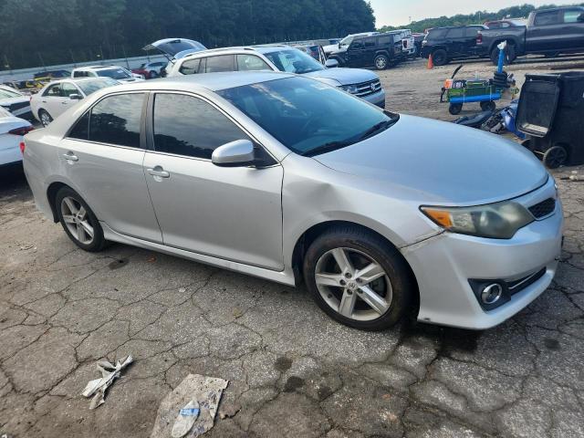 4T1BF1FK4CU144388 - 2012 TOYOTA CAMRY BASE SILVER photo 4