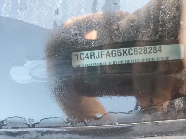 1C4RJFAG5KC628284 - 2019 JEEP GRAND CHER LAREDO WHITE photo 13