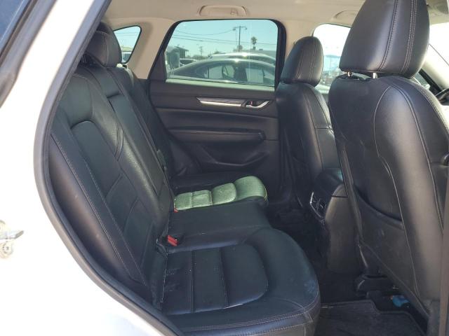 JM3KFADL6H0175308 - 2017 MAZDA CX-5 GRAND TOURING WHITE photo 11
