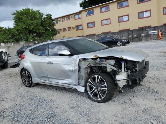 KMHTC6AE4GU282689 - 2016 HYUNDAI VELOSTER TURBO 银色 照片 4