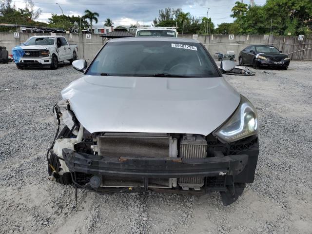 KMHTC6AE4GU282689 - 2016 HYUNDAI VELOSTER TURBO 银色 照片 5